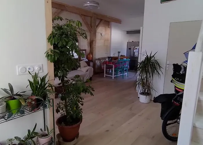 Belle Chambre Sur Terrasse A 3 Min De La Gare Bordeaux